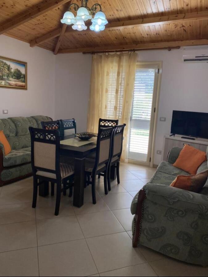 Apartmet Dritan Belulaj Appartement Orikum Buitenkant foto